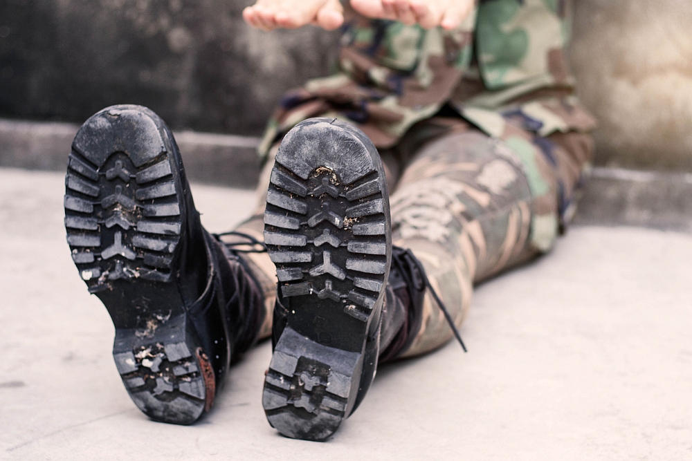 Dlaczego warto kupować odzież wojskową przez Internet?